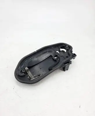 BMW 5 E60 E61 Front door exterior handle/bracket 7034452