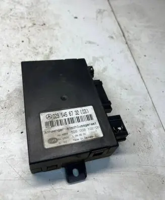 Mercedes-Benz C W203 Tow bar trailer control unit/module A0295456732 5DS00810200 5DK00810200