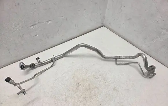 Nissan X-Trail T32 Air conditioning (A/C) pipe/hose 4462903160 924464BD0A