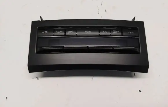 Mercedes-Benz E W212 Climate control unit A2129009109