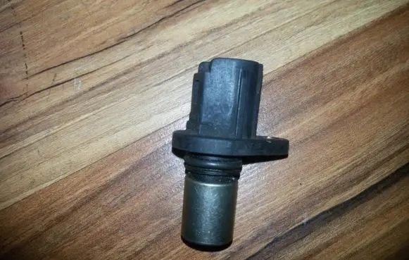 Toyota Yaris Crankshaft position sensor 9091905024