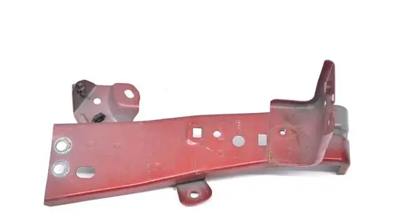 Mazda 6 Front bumper mounting bracket 