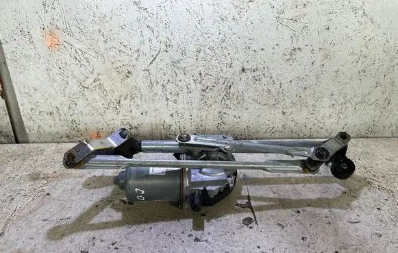 Opel Corsa E Wiper motor 13432685 367546129 2585