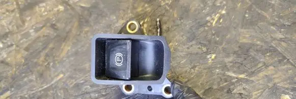 Toyota Avensis T270 Hand parking brake switch 8439005020