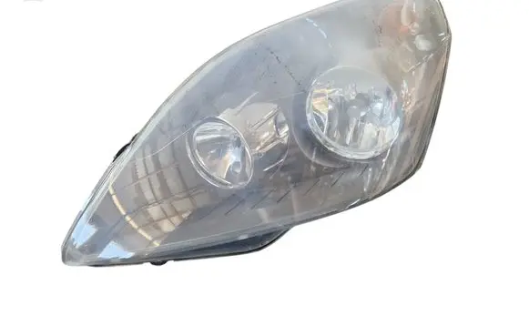 Opel Zafira B Headlight/headlamp