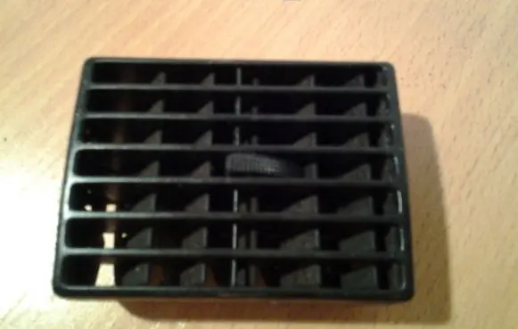 Audi 80 90 S2 B4 Dash center air vent grill 893820971