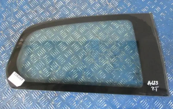 Fiat Punto (199) Rear side window