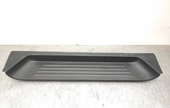 Volkswagen Transporter - Caravelle T6 Rear sill trim cover 7H0863725T 0090584 01050400905