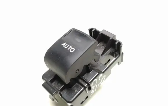 Toyota Auris E180 Electric window control switch 192801 0860B5N