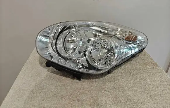 Headlight/headlamp