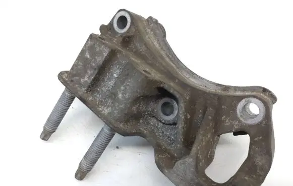 Ford Focus Engine mounting bracket 3m516030af