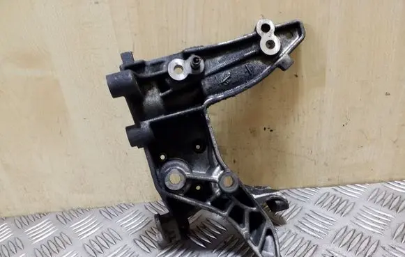 Generator/alternator bracket