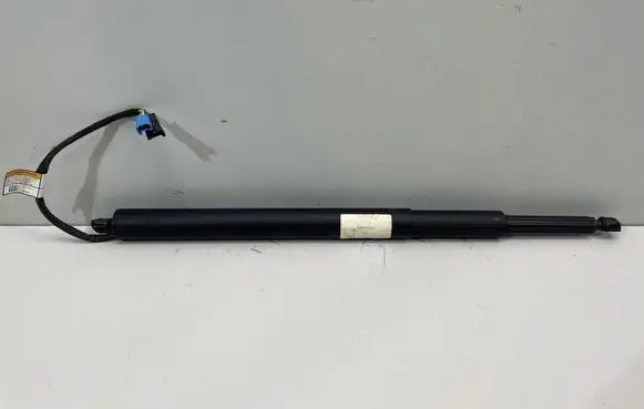 BMW 5 G30 G31 G38 Tailgate/trunk strut/damper 7390410