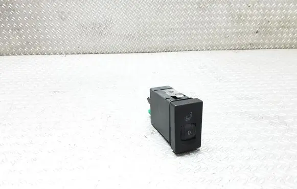Volkswagen PASSAT B5 Seat heating switch 3B0963563C
