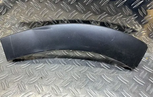 Citroen C3 Front bumper splitter molding 9815114877