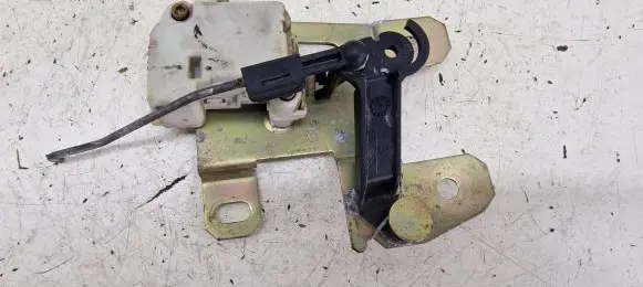 Volkswagen Golf IV Central locking motor 1J9827423D