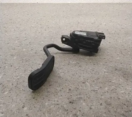 Ford Galaxy Accelerator throttle pedal 7M3721603B YM219F836AA 6PV00777003
