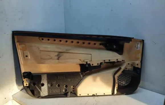 Opel Astra H Front door card panel trim
