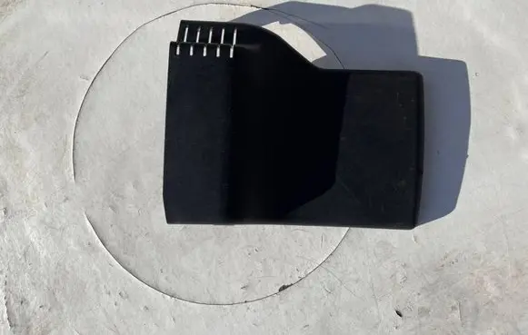 Radio/GPS head unit trim