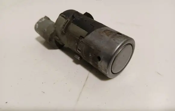 BMW 5 E60 E61 Parking PDC sensor 6989069