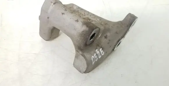 Honda Civic Gearbox mounting bracket