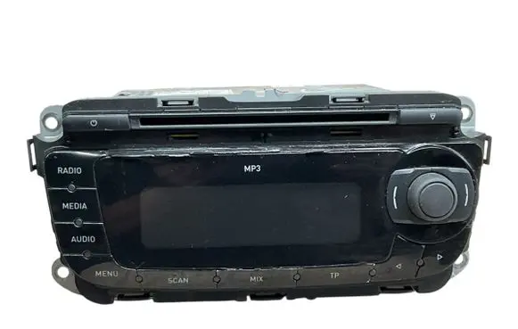 Seat Leon (1P) Radio/CD/DVD/GPS head unit 1P0035153 SEZAZ1I7818038