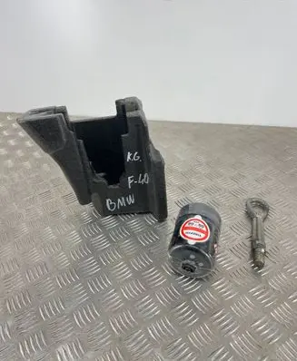 BMW 1 F40 Tool box 6872424 22258710