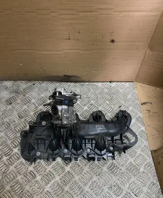 Ford Mondeo MK IV Intake manifold 9662010880