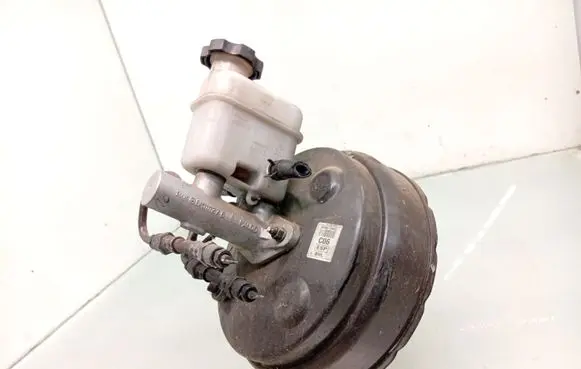 Hyundai Santa Fe Brake booster 585002B802