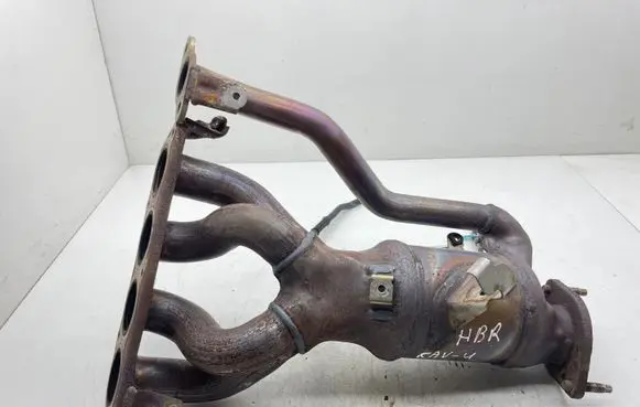 Toyota RAV 4 (XA50) Exhaust manifold