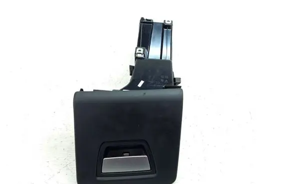Maserati Ghibli Glove box 670012669