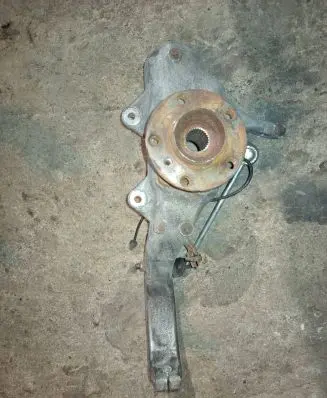 BMW X5 E70 Front wheel hub 6773783 16193510