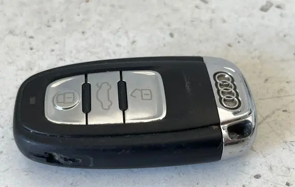 Audi Q5 SQ5 Ignition key/card 8T0959754D 5101808 05110008159015