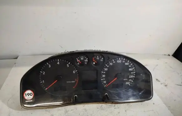Audi A4 S4 B5 8D Speedometer (instrument cluster) 8D0920900KX 110208938007