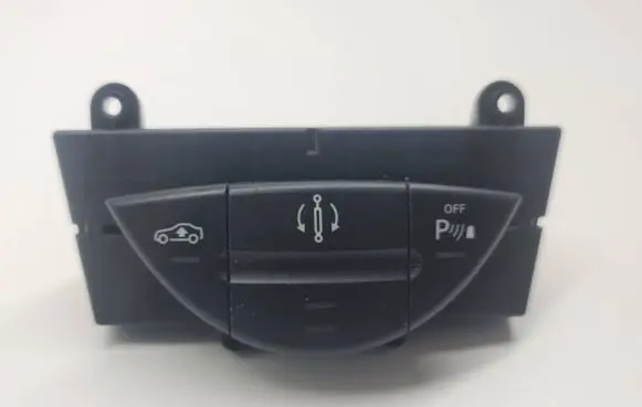 Mercedes-Benz E W211 Parking (PDC) sensor switch 2118217058