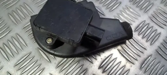 Peugeot 607 Accelerator throttle pedal 9643365680 197071