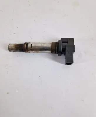 Volkswagen Scirocco High voltage ignition coil 036905715F