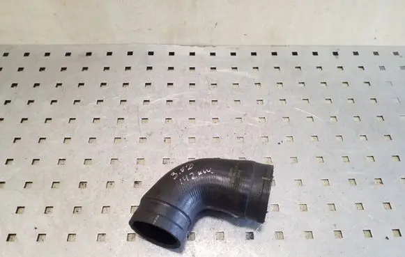 BMW 5 E39 Intercooler hose/pipe 11617786530B 7786530B