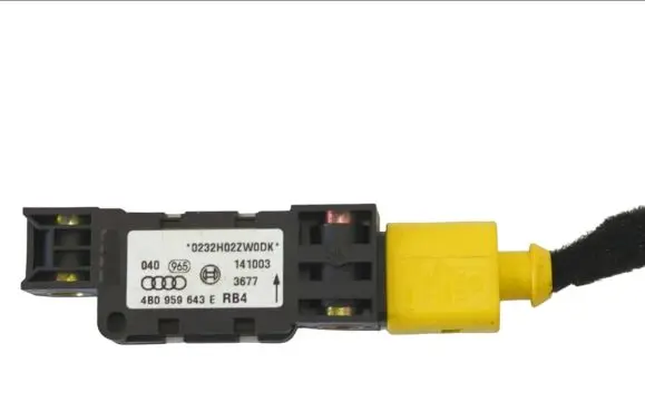 Audi A3 S3 8P Airbag deployment crash/impact sensor 4B0959643E 3677 0232H02ZWDDK