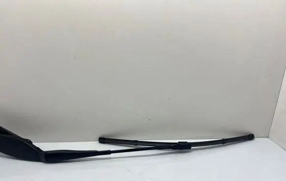 Mercedes-Benz C W205 Front wiper blade arm A2058240119