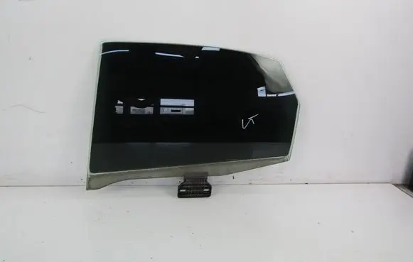 Audi A4 S4 B6 8E 8H Rear door window glass 