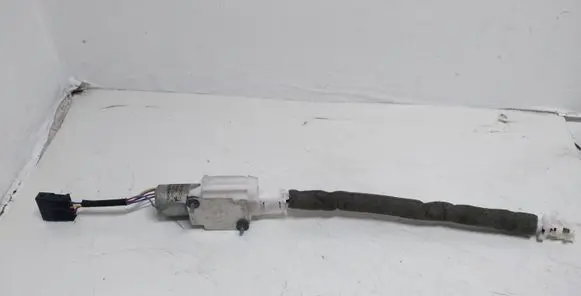 Audi A8 S8 D3 4E Seat belt adjustment motor 602044200