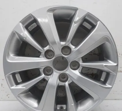 R16 alloy rim