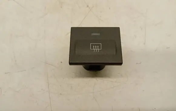 Ford Focus C-MAX Windscreen/window heater switch 