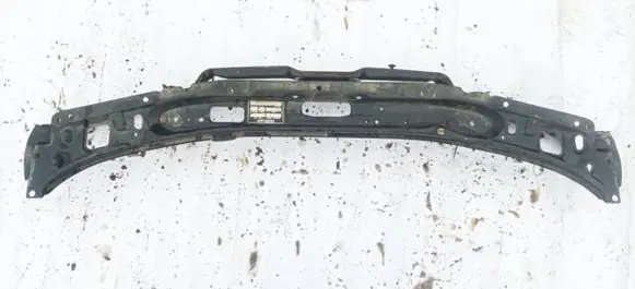 Volkswagen PASSAT B3 Radiator support slam panel