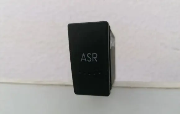 Volkswagen PASSAT B5 Traction control (ASR) switch 3B0927133A