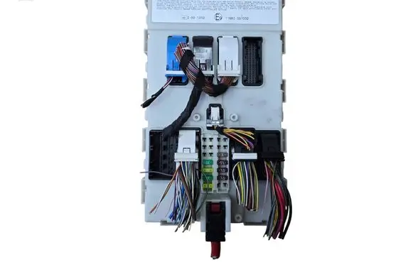 BMW 4 F36 Gran coupe Central body control module 6843898 0263033266