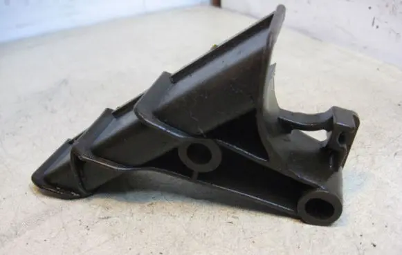 Mercedes-Benz Vito Viano W638 Slide rail for timing chain 23TD