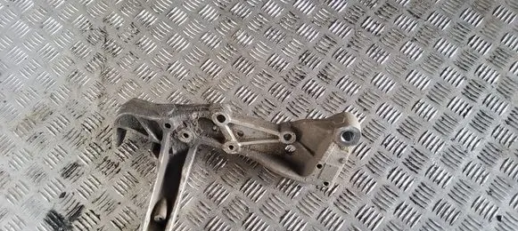 Volkswagen Caddy Front lower control arm/wishbone