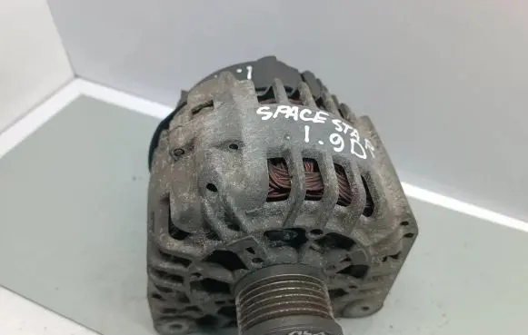 Mitsubishi Space Star Generator/alternator 8200162474 103008686 SG12B071